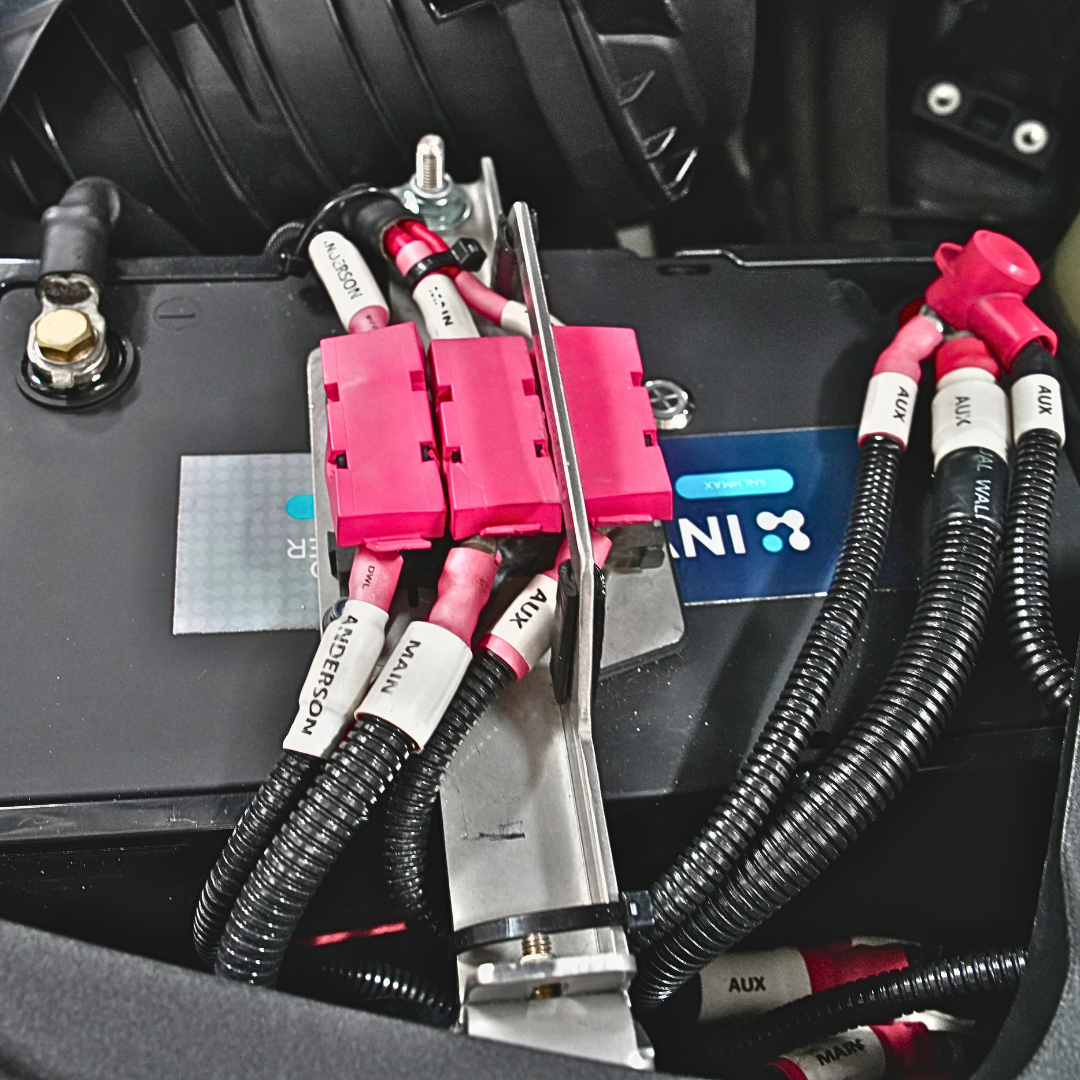 Invicta | Lithium Battery 80 Ah | True Under Bonnet 1200 cca | SNLH95D