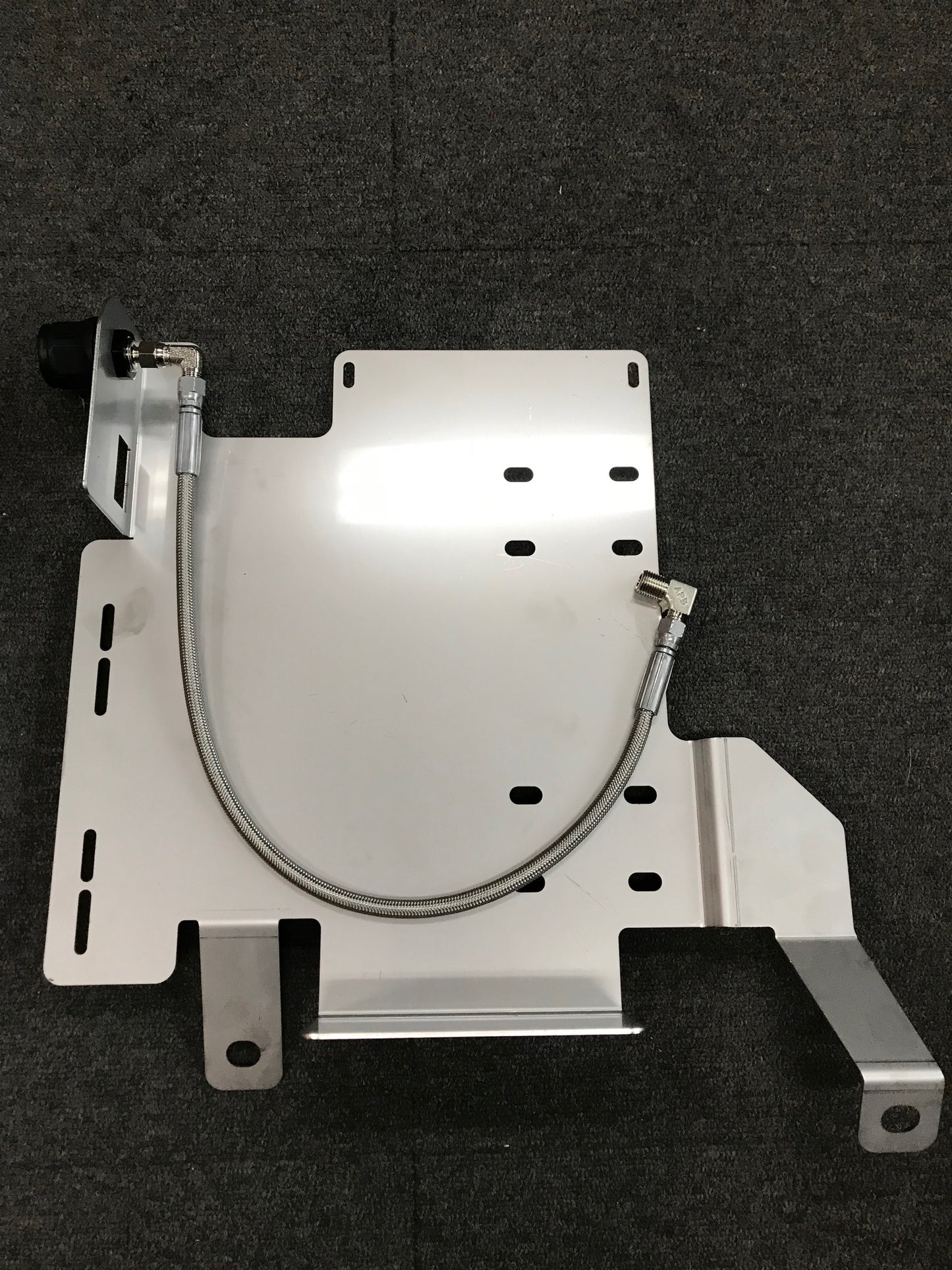70 series | Compressor Bracket | Underseat 76 & 79 Series VDJ | Bracket only