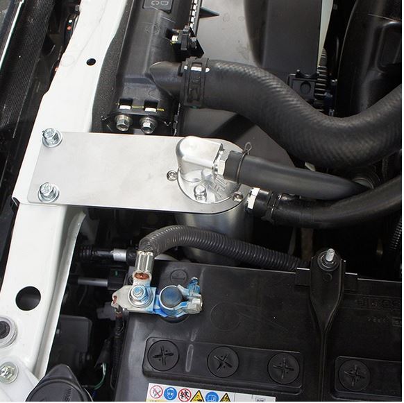 70 series HPD | Billet Aluminium Catch Can | VDJ All Years | V8 engine